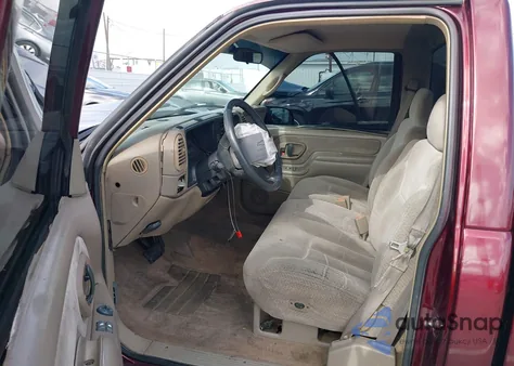 1997 Chevrolet C1500 Fleetside из США, поврежденный, VIN 1GCEC14RXVZ202519